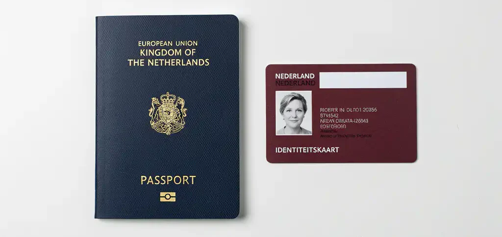 Wat is handiger, paspoort of ID-kaart?